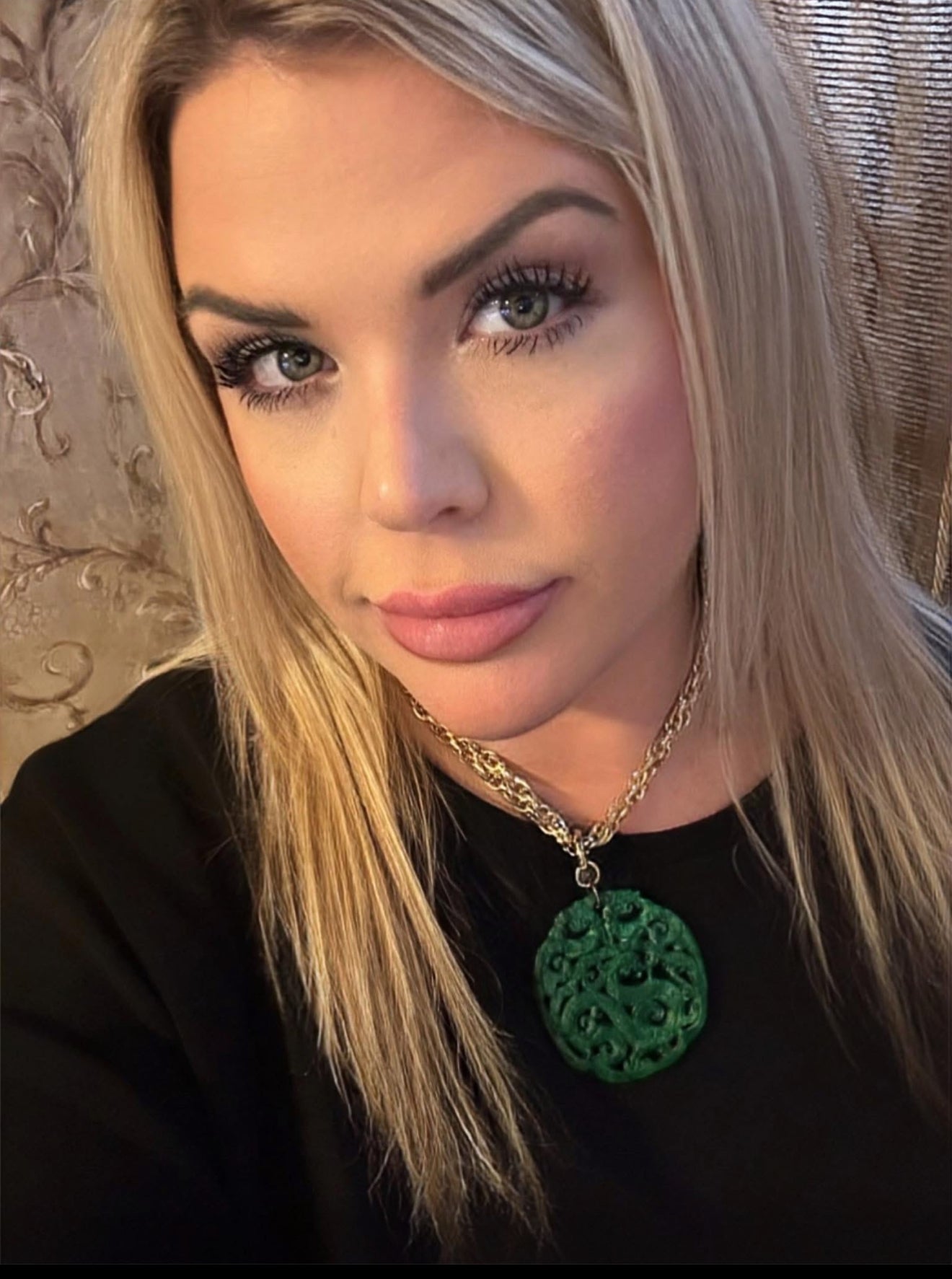 Green Jade pendant necklace