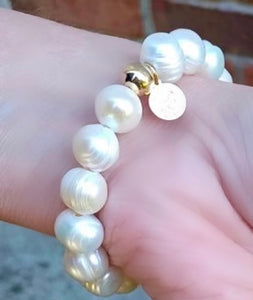 Classic freshwater pearl bracelet