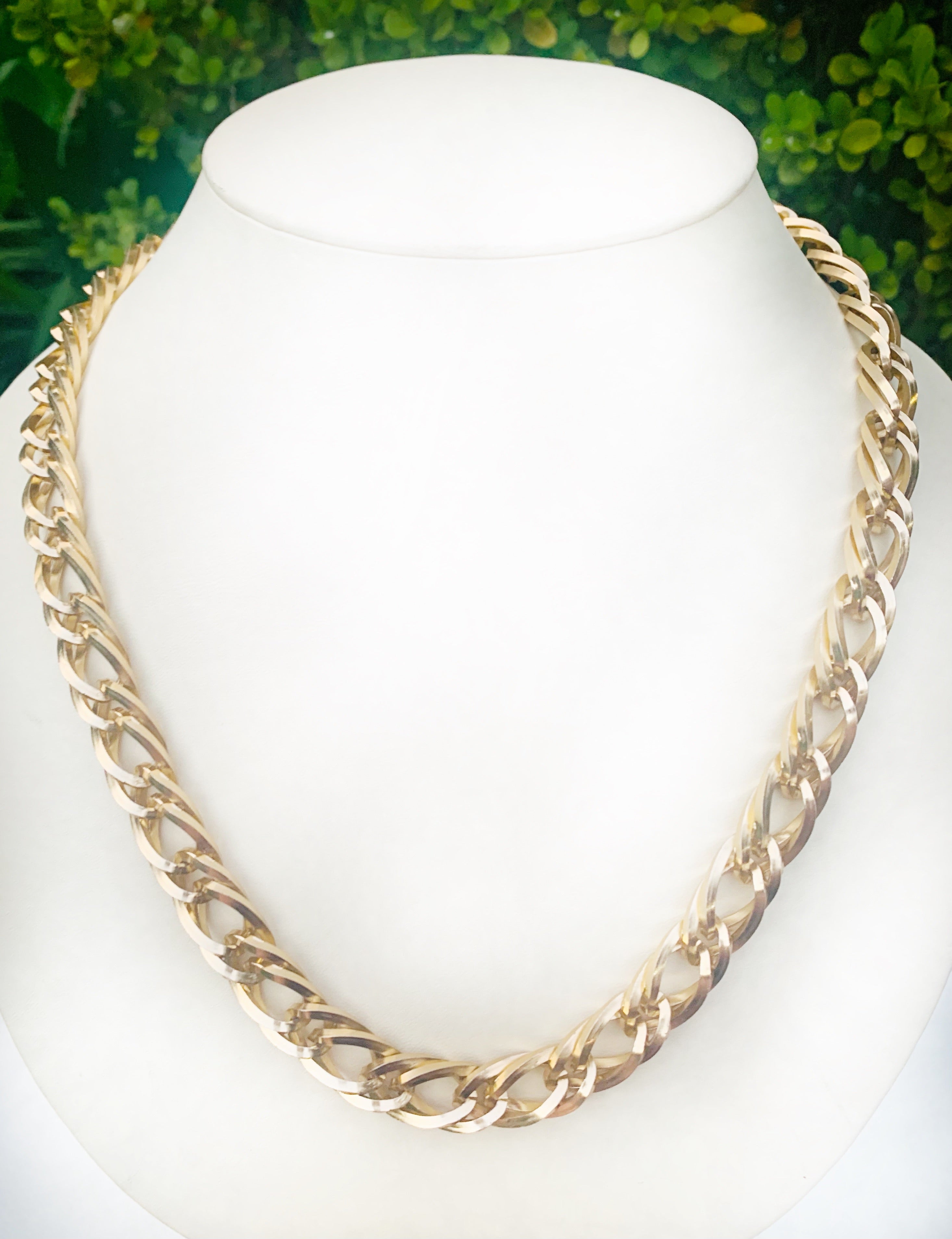 Vintage chain necklace